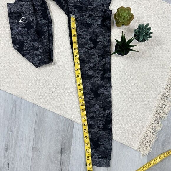 Gymshark Adapt Seamless Black Gray Camo Sports Leggings Size Small - Picture 11 of 11